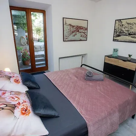 Old Town Apartment