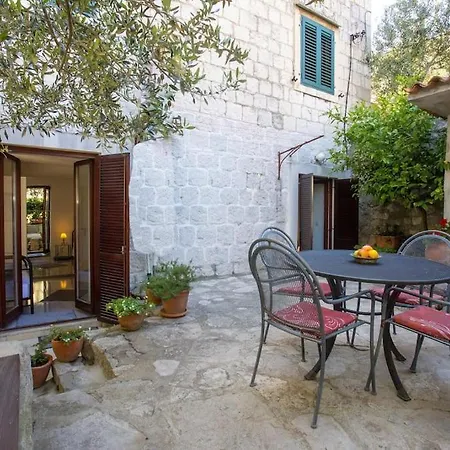 Old Town Apartment